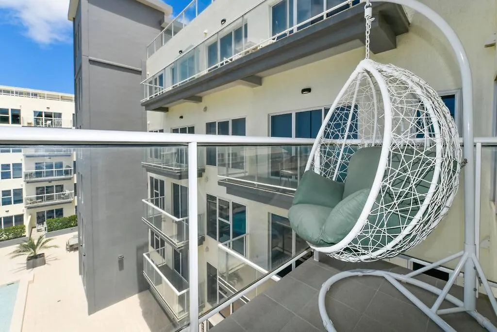 *New* 2Bd 2Bath Apt With Ocean View, Pool, Gym Daire Oranjestad