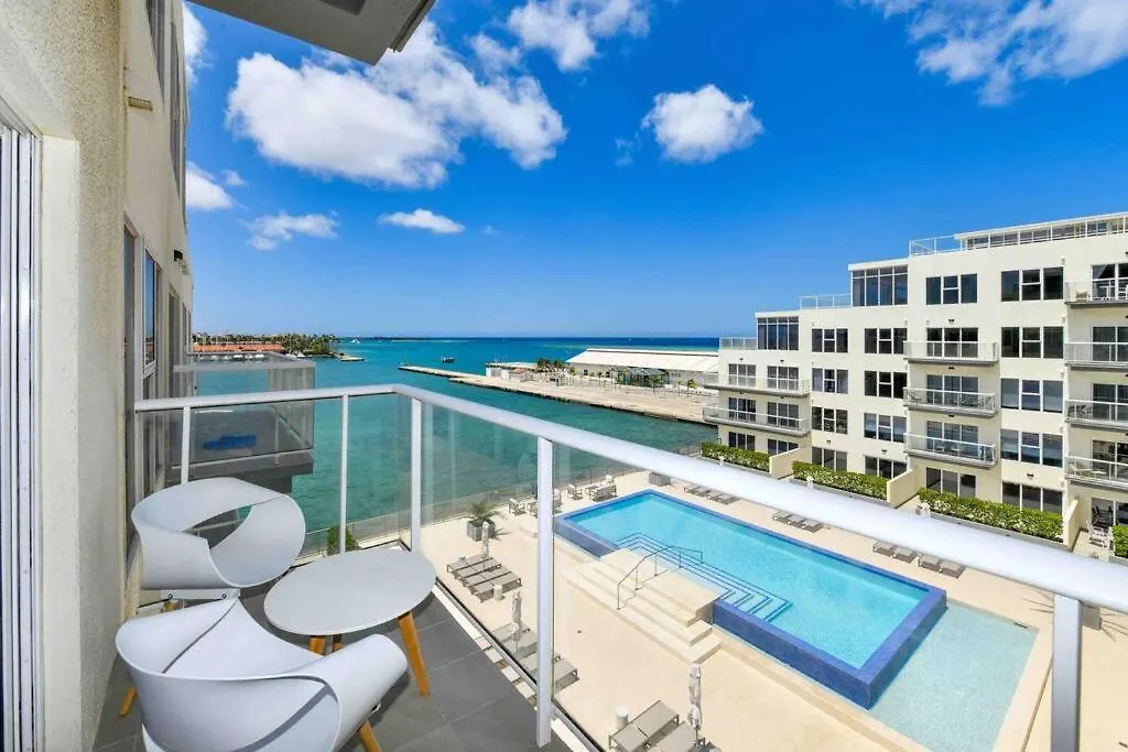 Kontakt z *New* 2Bd 2Bath Apt With Ocean View, Pool, Gym